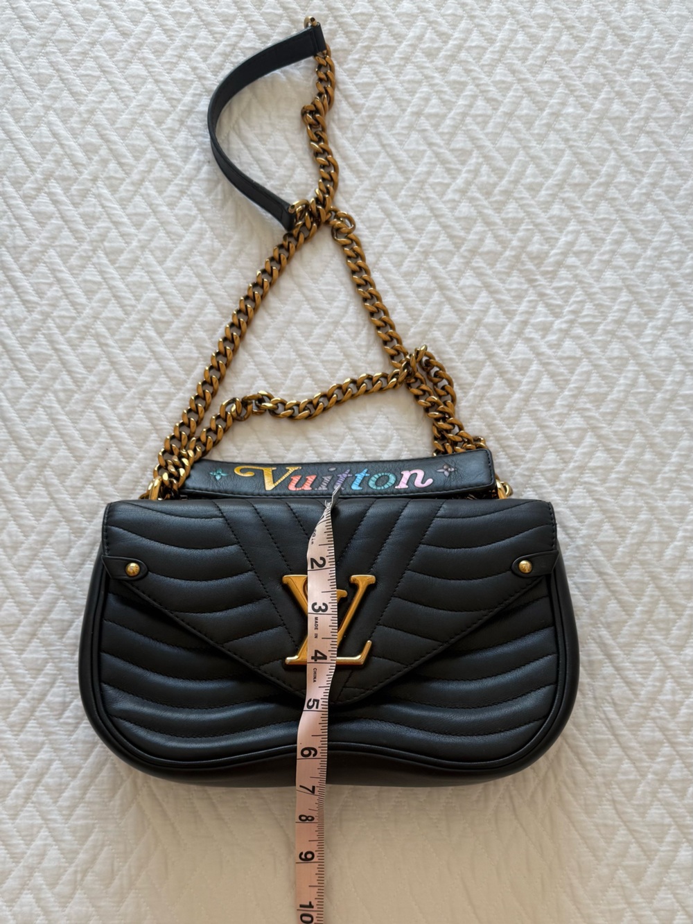 Louis Vuitton New Wave Black Quilted Shoulder Bag Multicolor Rainbow Logo Strap - Picture 14 of 15